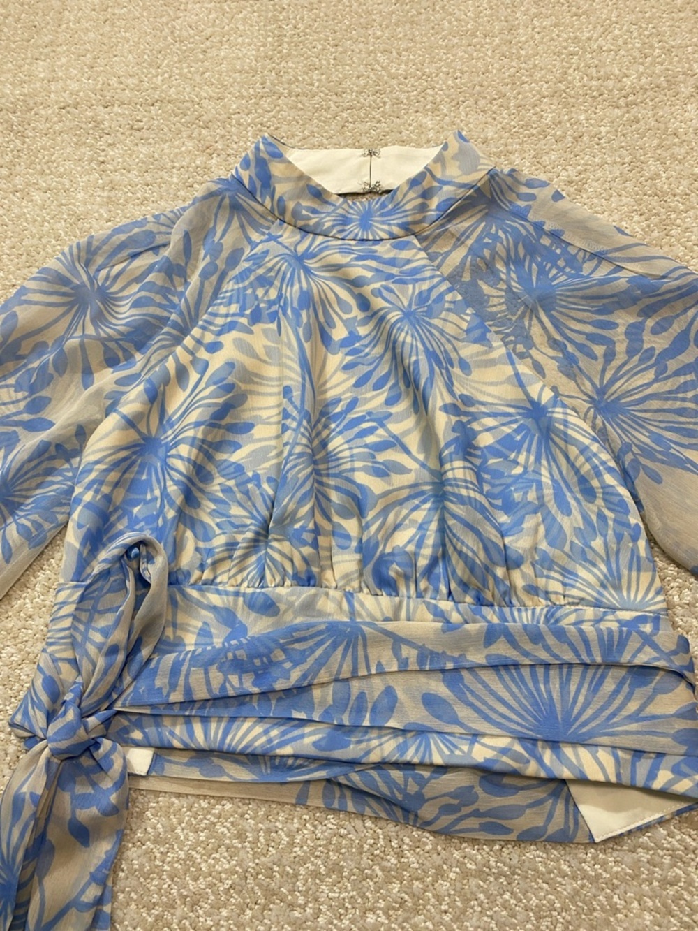 Amanda Uprichard Light Blue Floral Sheer Tie-Waist Crop Top Size S - Picture 16 of 16
